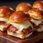 Kentucky Hot Brown Sliders Recipe
