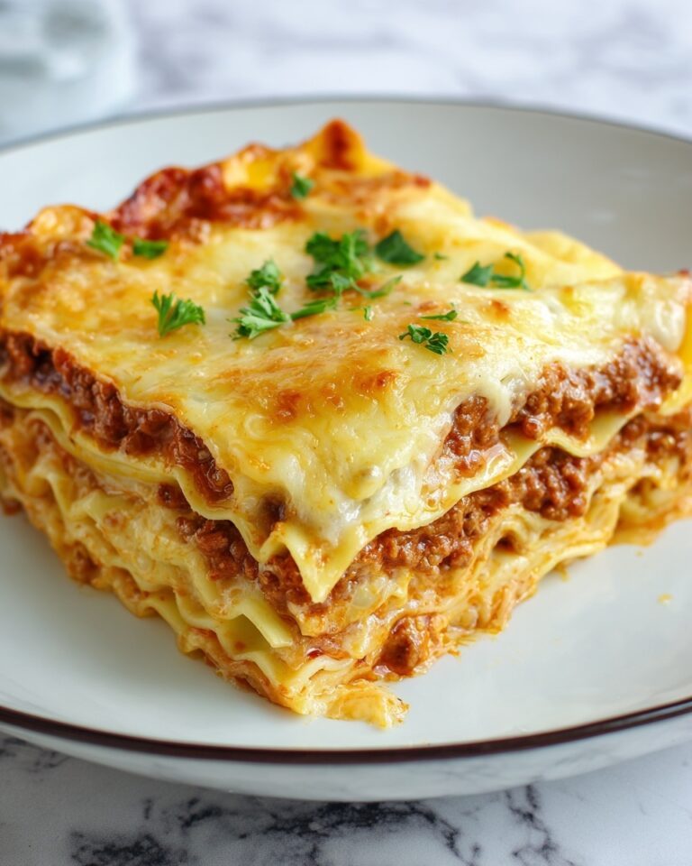 Easy Crockpot Cheesy Beef and Noodles Recipe