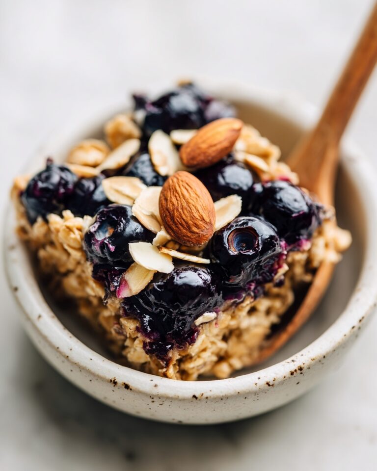 Baked Oats with Blueberries and Almonds Recipe